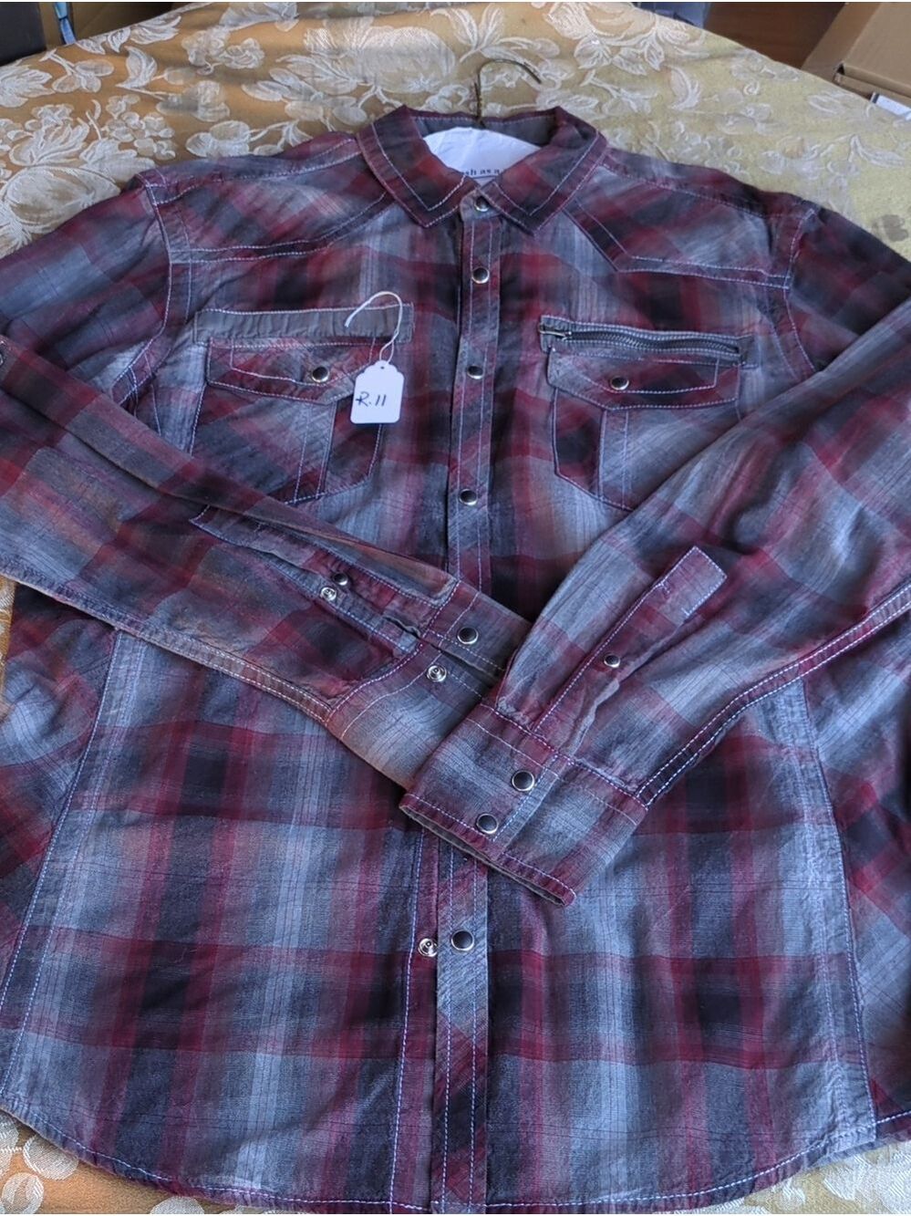 INC men's long sleeve shirt Medium size,100% Cotton In